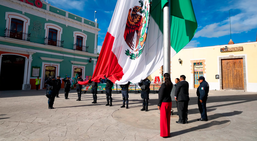 Con homenaje cívico, Huamantla honra su historia y a sus personajes ilustres